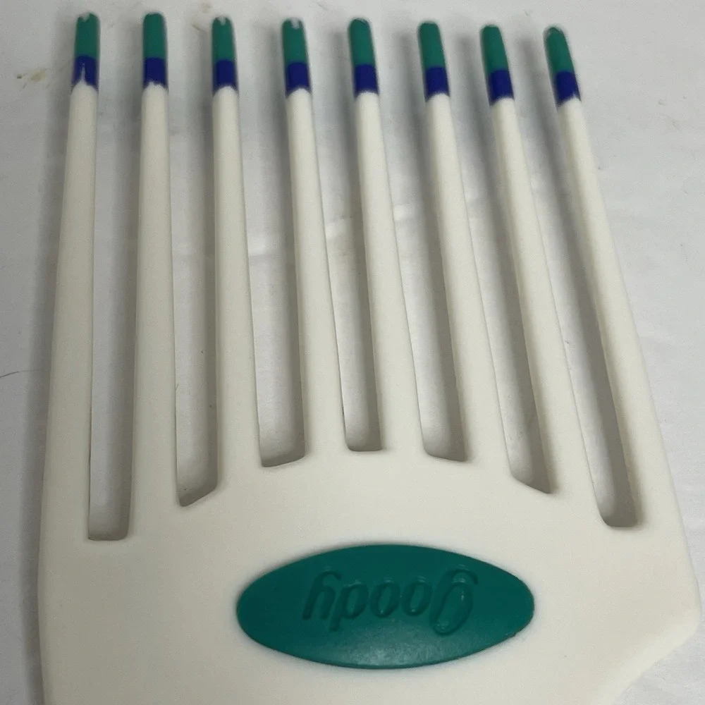 Vintage GOODY Hair Pick Lift Comb Tease Blue White Tips Retro Curved Handle 5.5